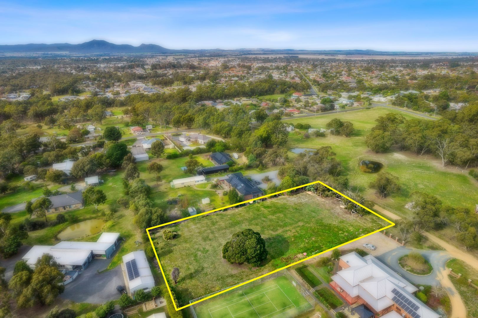 Lot 5 Bowen Place, Ararat VIC 3377, Image 1