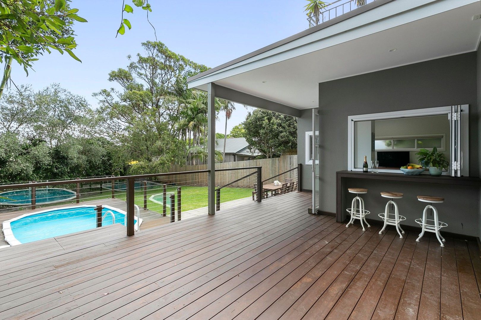 4 bedrooms House in 21 Makim Street NORTH CURL CURL NSW, 2099