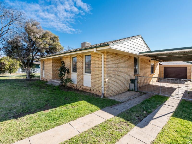 15 Gossamer Street, Leeton Property History & Address Research Domain