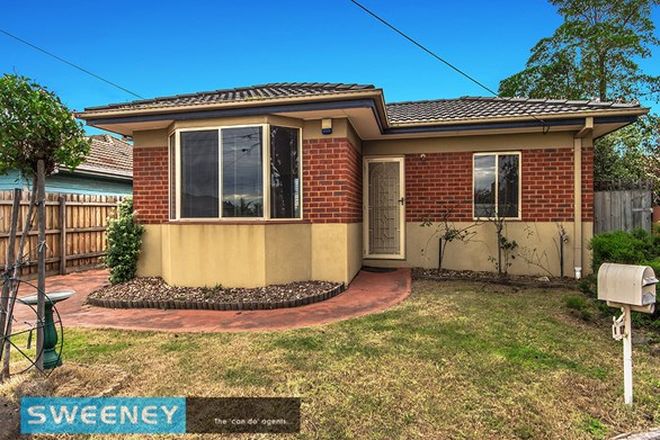 Picture of 1/17 Sunhill Crescent, ARDEER VIC 3022