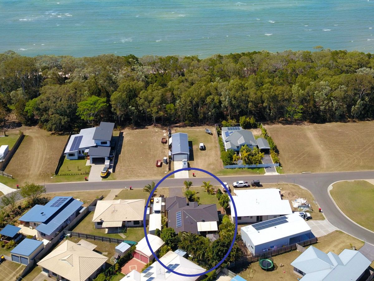 5 Sea Beach Way, Toogoom QLD 4655, Image 1