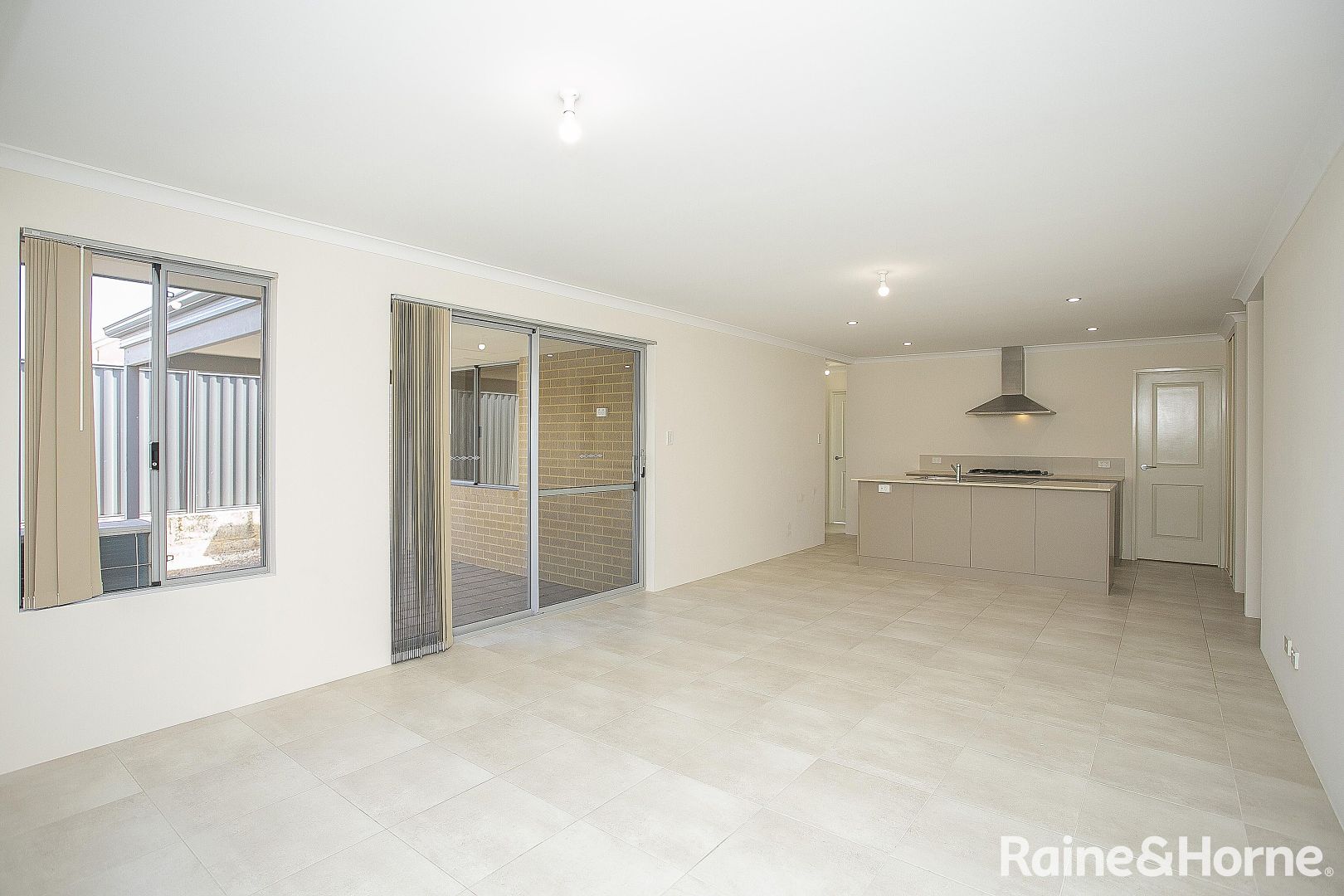 47 Ligado Avenue, Aveley WA 6069, Image 2