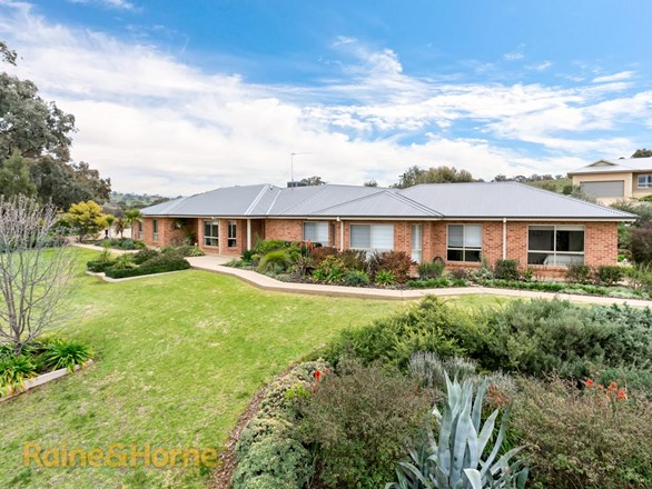 6 Genista Place, Springvale NSW 2650