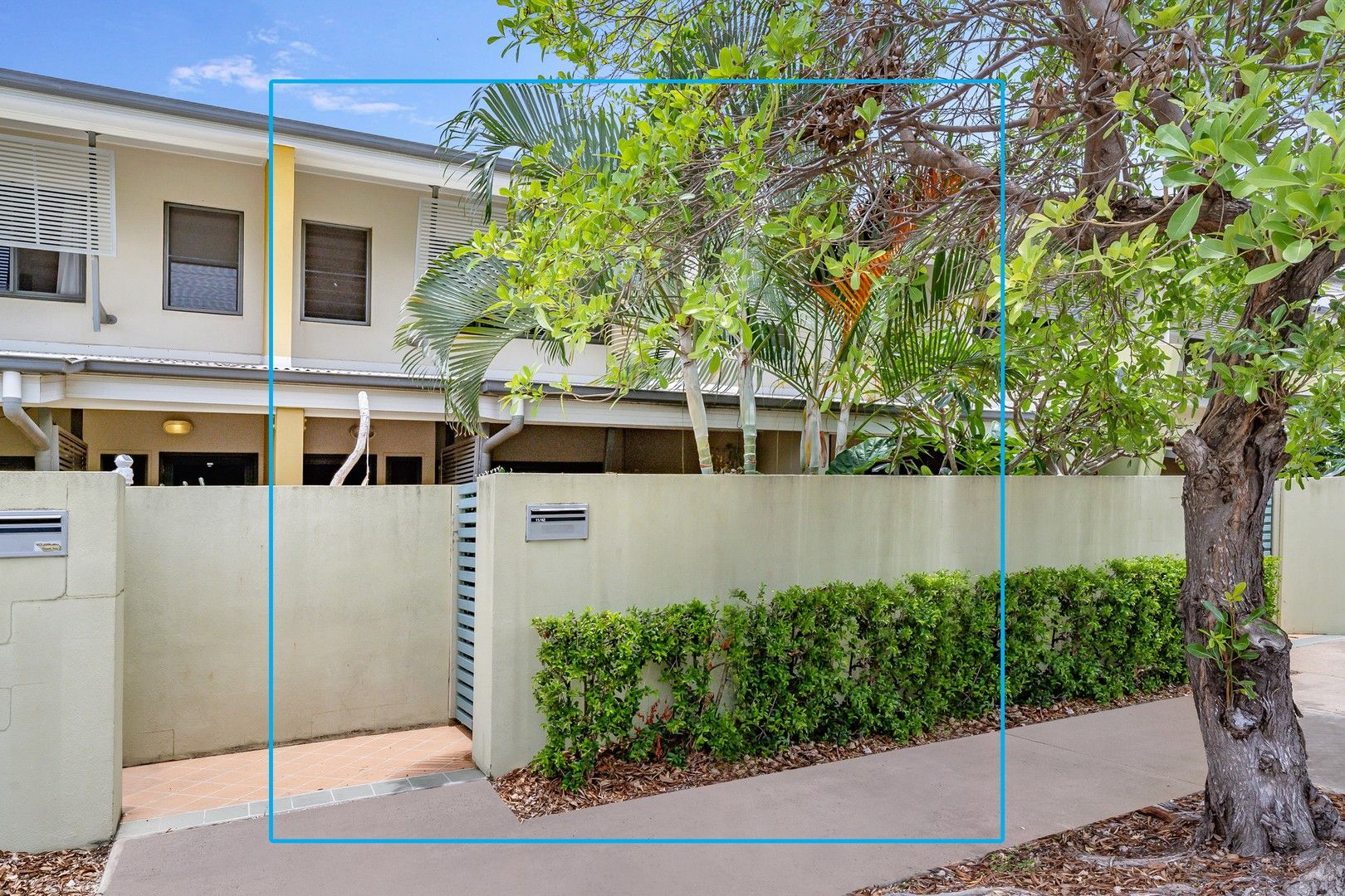 2 bedrooms Townhouse in 11/42-52 Perkins Street SOUTH TOWNSVILLE QLD, 4810