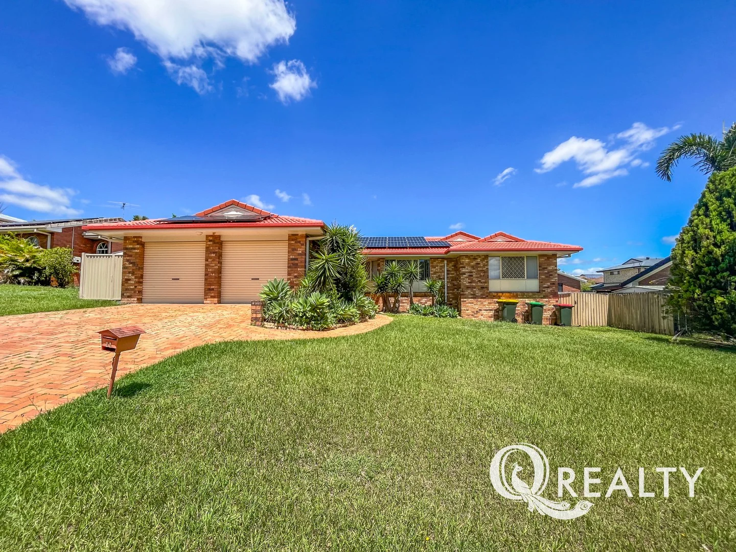 11 Hoover Court, Stretton QLD 4116