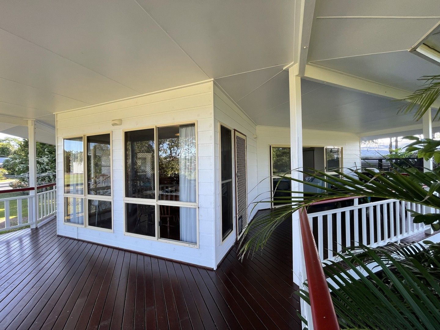 10 Seafarer St, South Mission Beach QLD 4852, Image 1