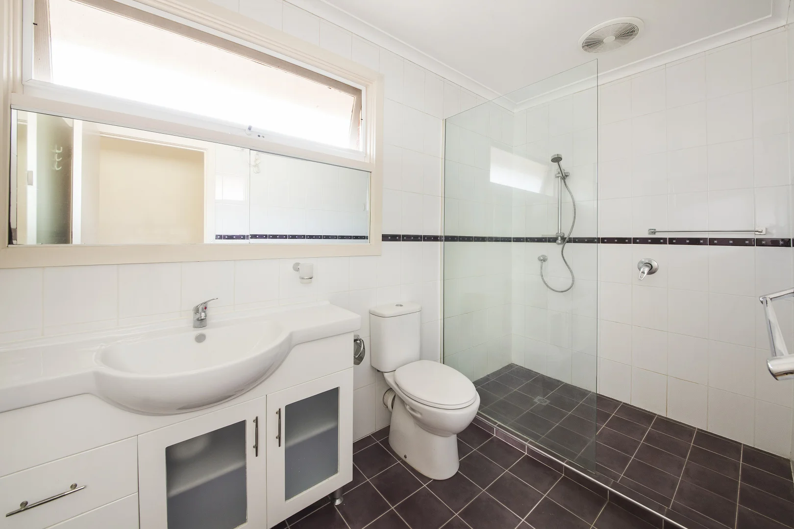 Additional image 5 of 3/13 Park Avenue, Glen Huntly VIC 3163