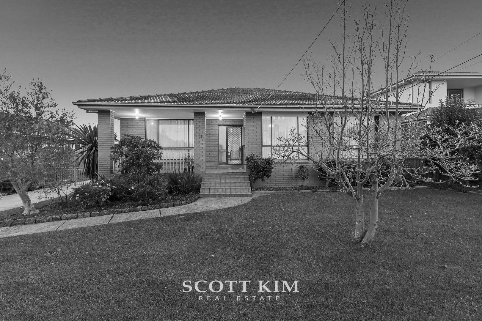 21 Durward Avenue, Glen Waverley VIC 3150, Image 0