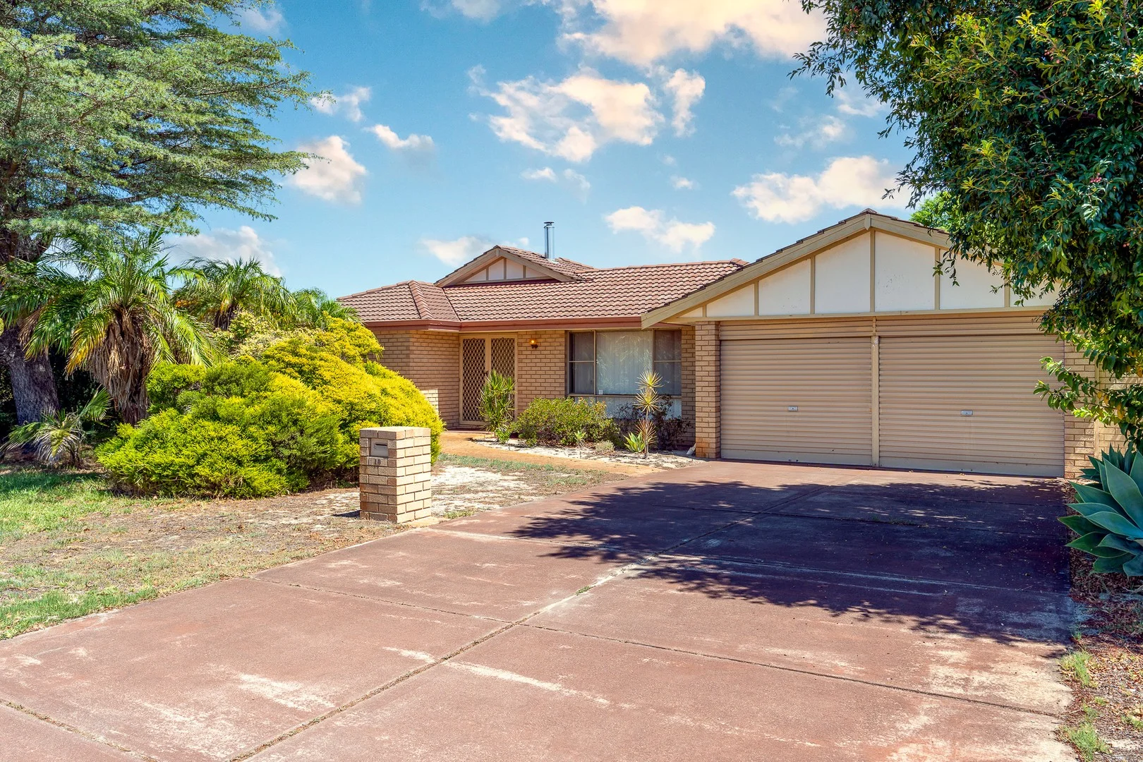 Primary image of 10 Shearwater Terrace, Ballajura WA 6066