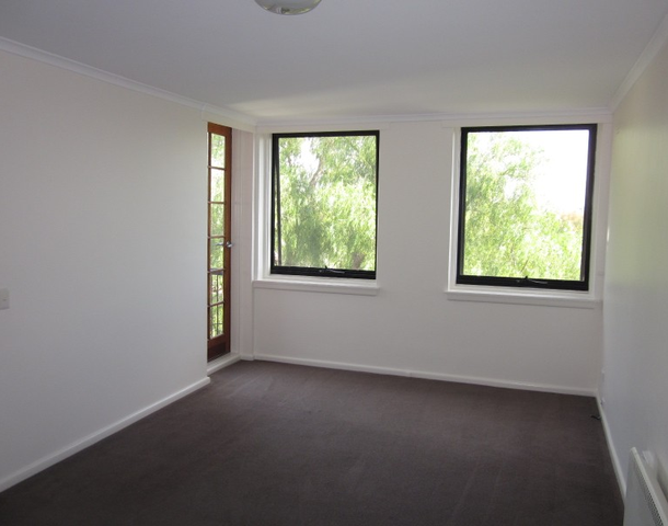 11/14 Normanby Street, Windsor VIC 3181