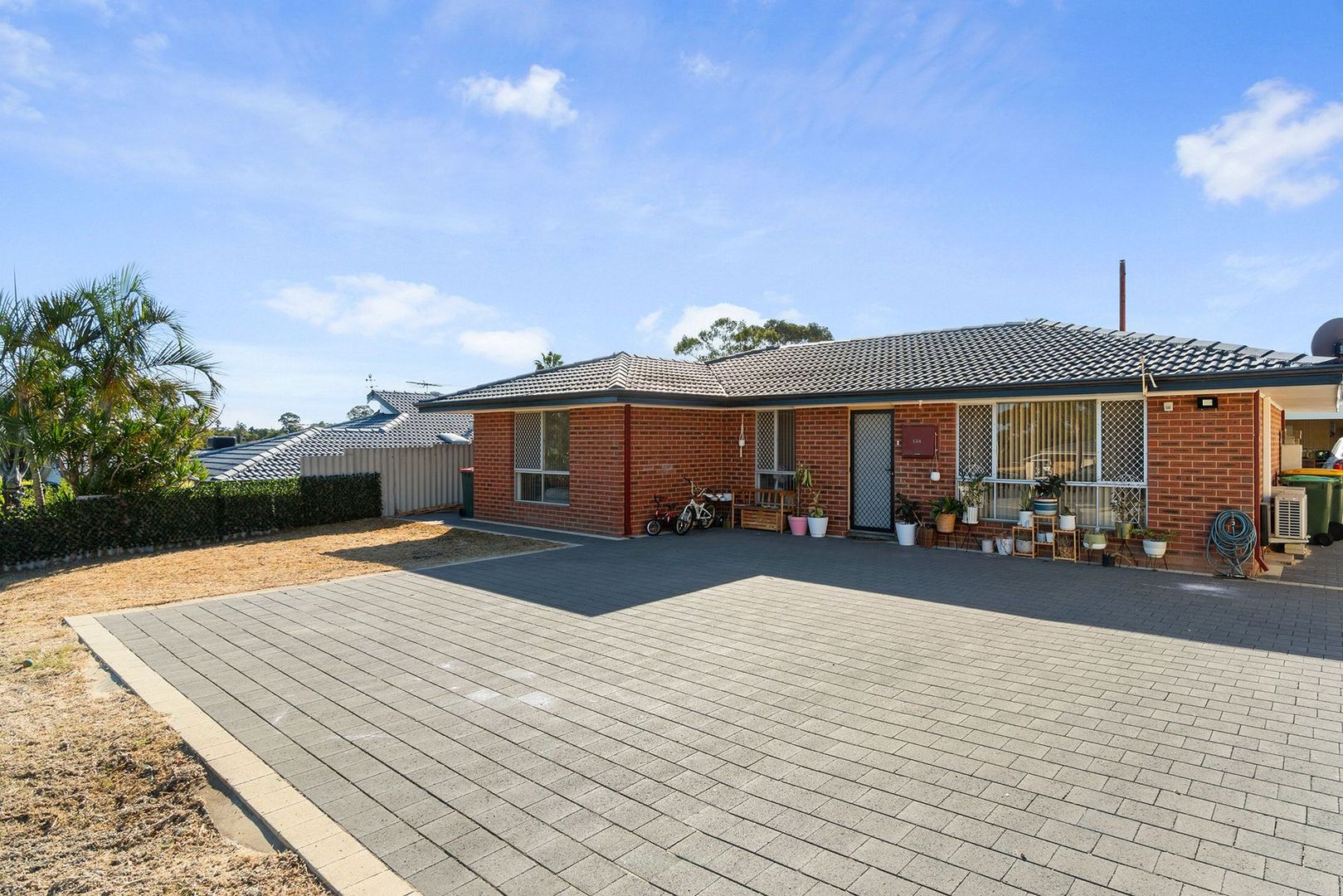 134 Waddington Crescent, Koondoola WA 6064, Image 1