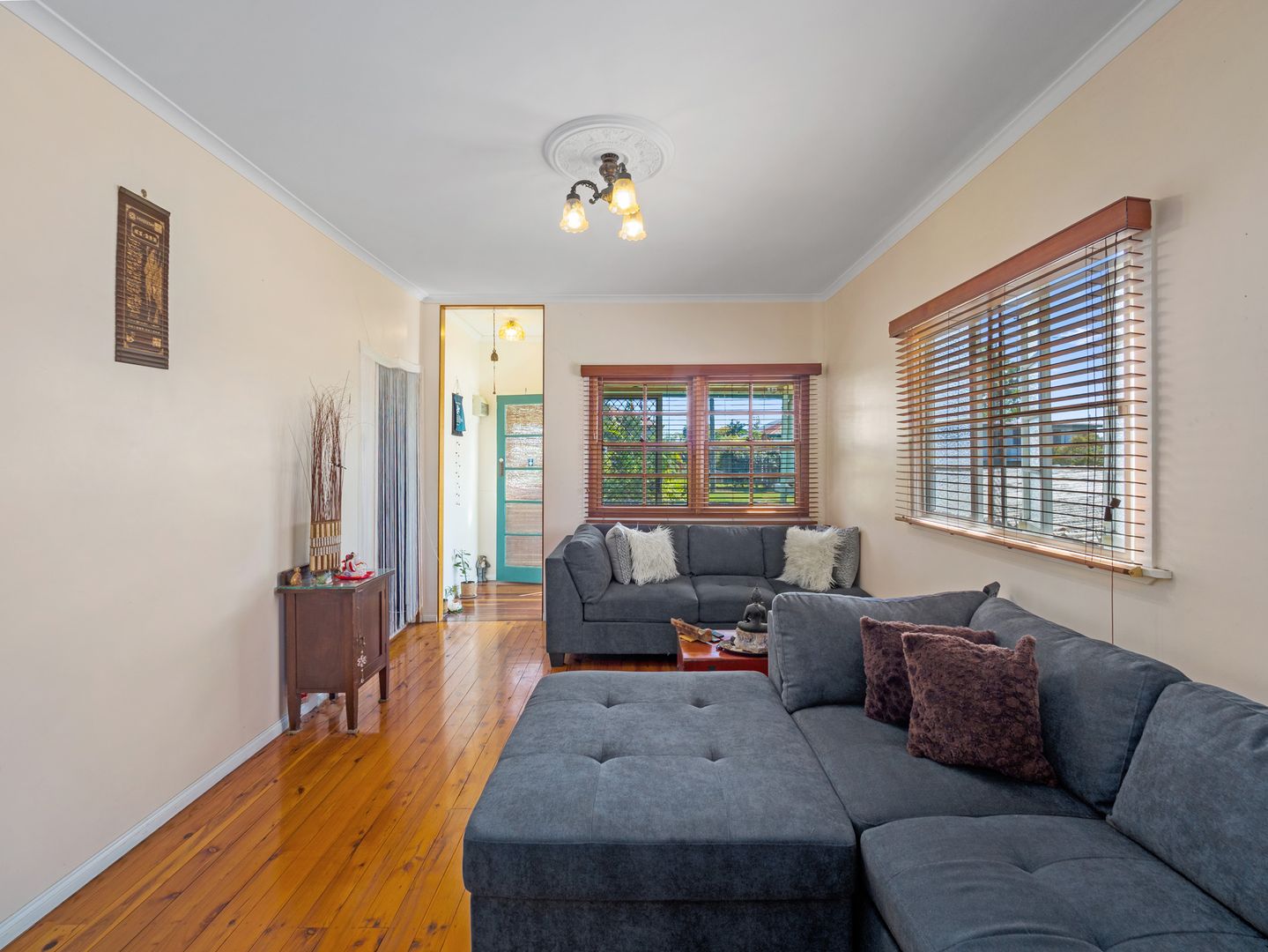 11 Hedge Street, Strathpine QLD 4500, Image 1
