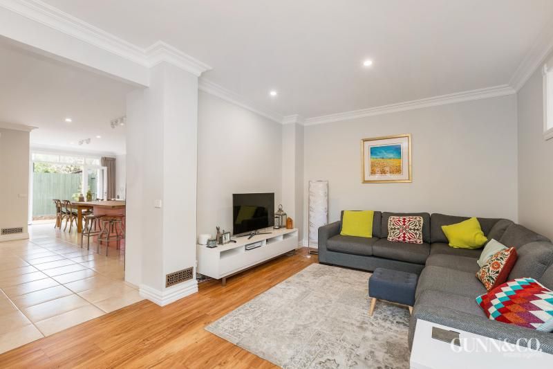 5/59 Aitken Street, Williamstown VIC 3016, Image 2