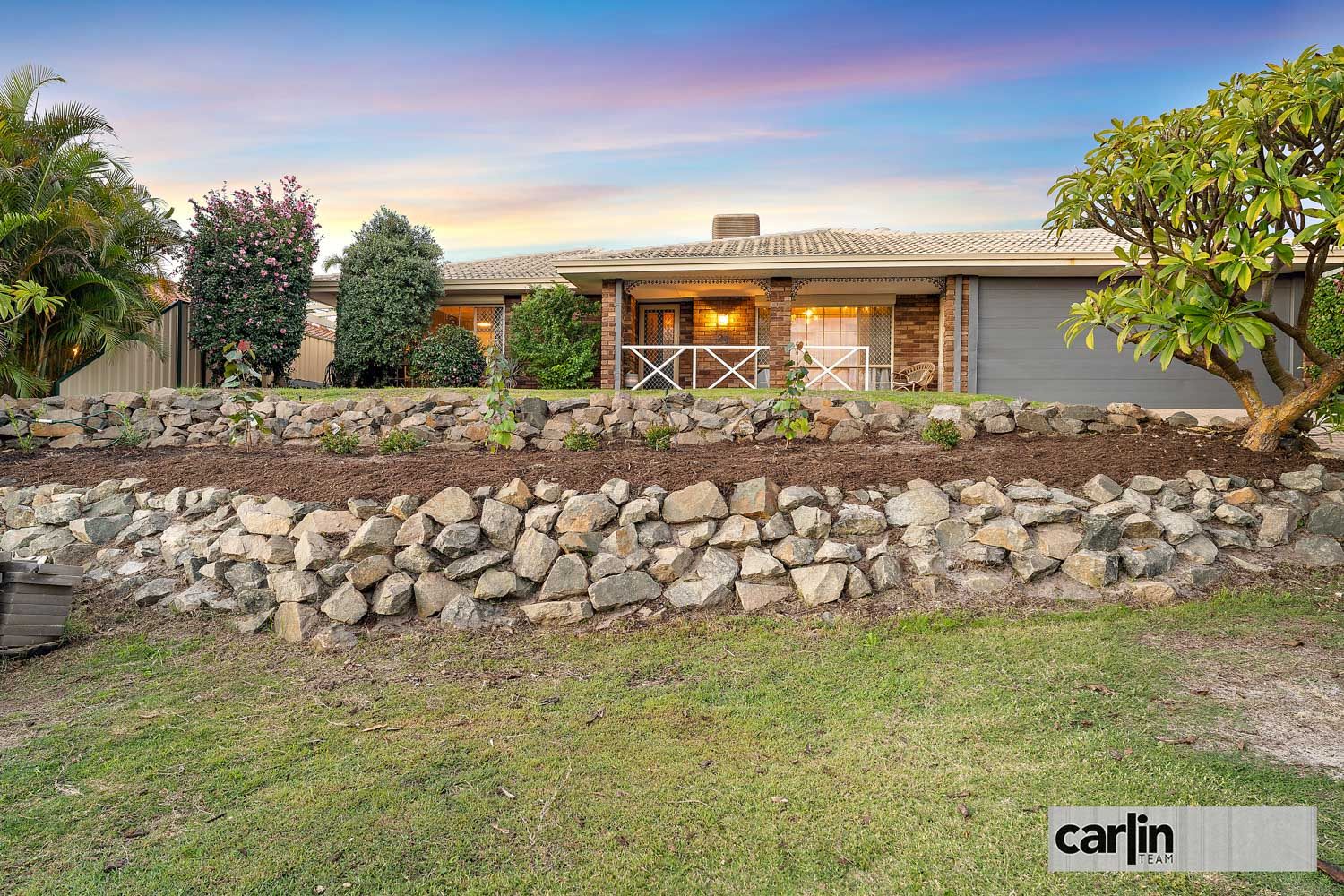 4 bedrooms House in 24 Hollingsworth Way LEEMING WA, 6149