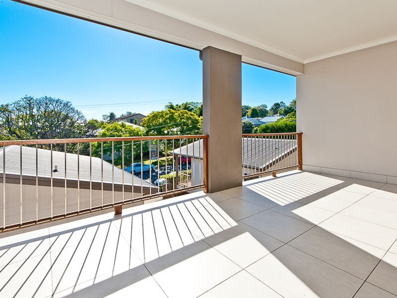 6/5 Livingstone Street, YEERONGPILLY QLD 4105, Image 2