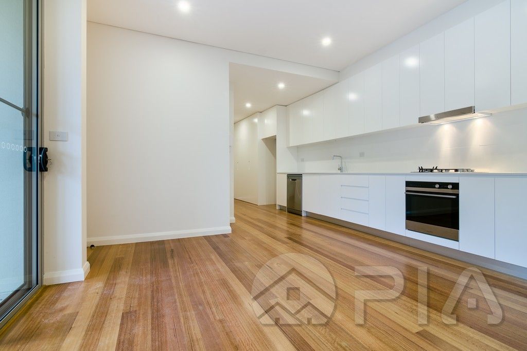 6/4-10 Dawson Street, Surry Hills NSW 2010, Image 2