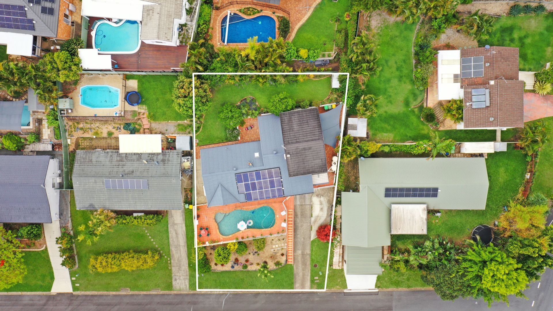 28 Darel Drive, Ashmore QLD 4214, Image 2