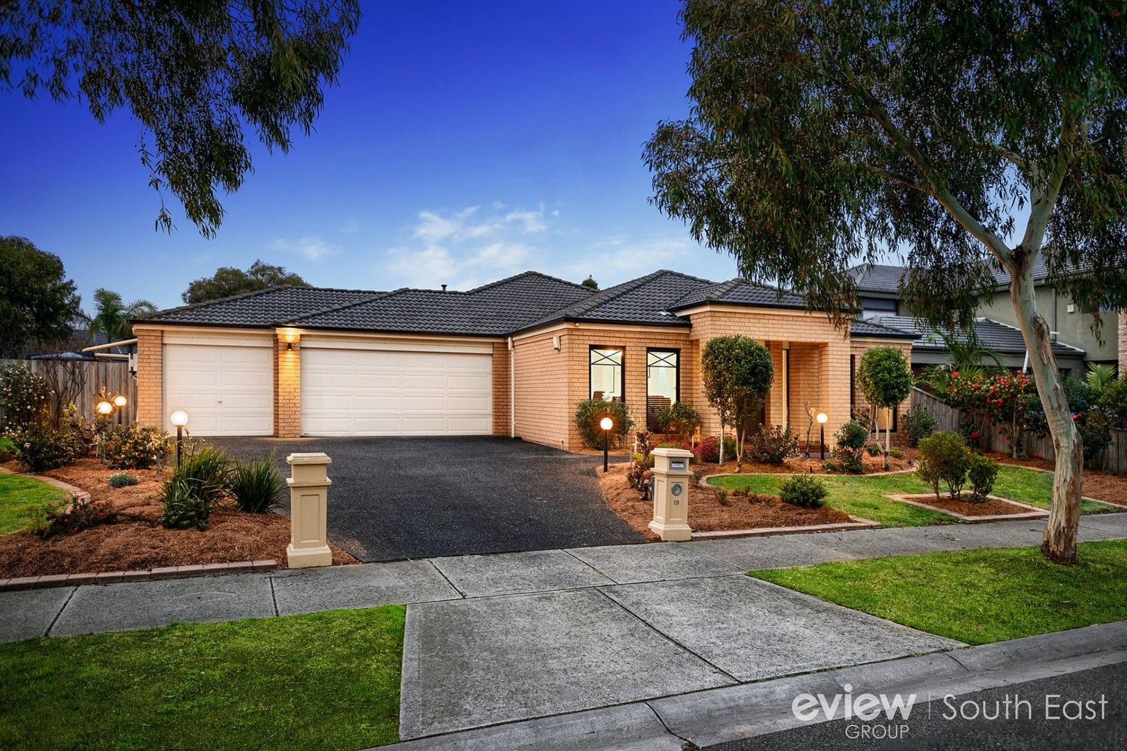 19 The Springs Close , Narre Warren South VIC 3805
