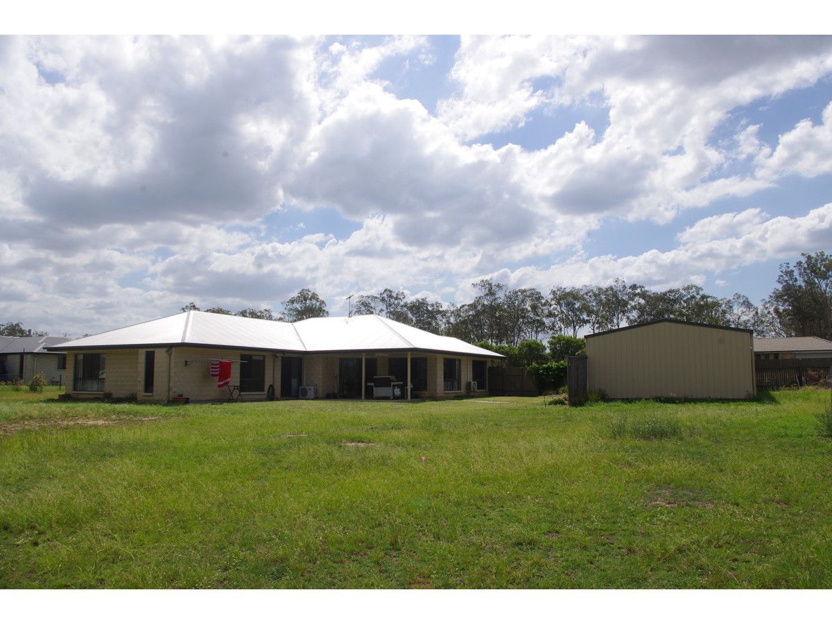 6 Fitzpatrick Court, Lake Clarendon QLD 4343, Image 2