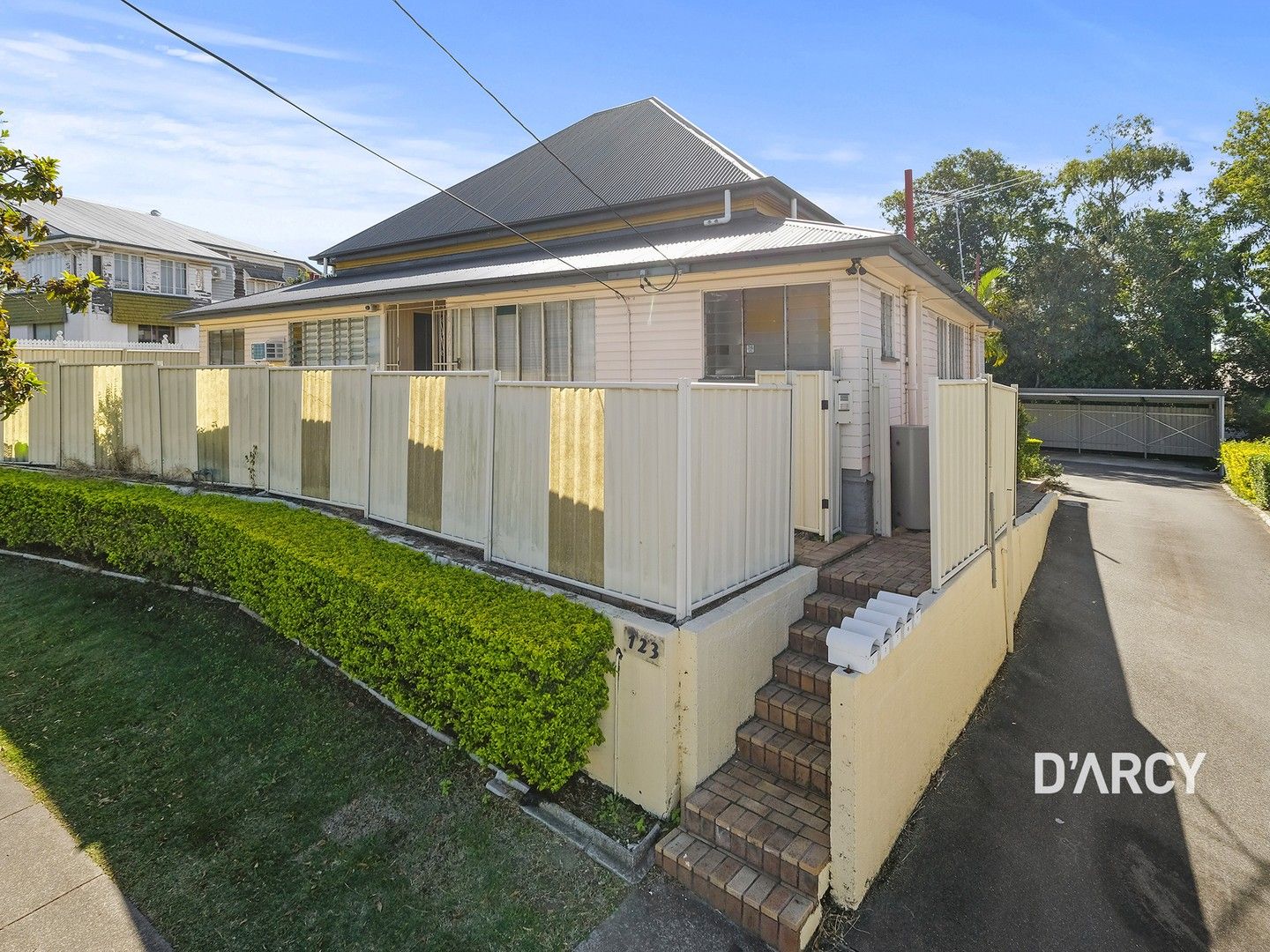 2 bedrooms Apartment / Unit / Flat in 1/123 Waterworks Rd ASHGROVE QLD, 4060