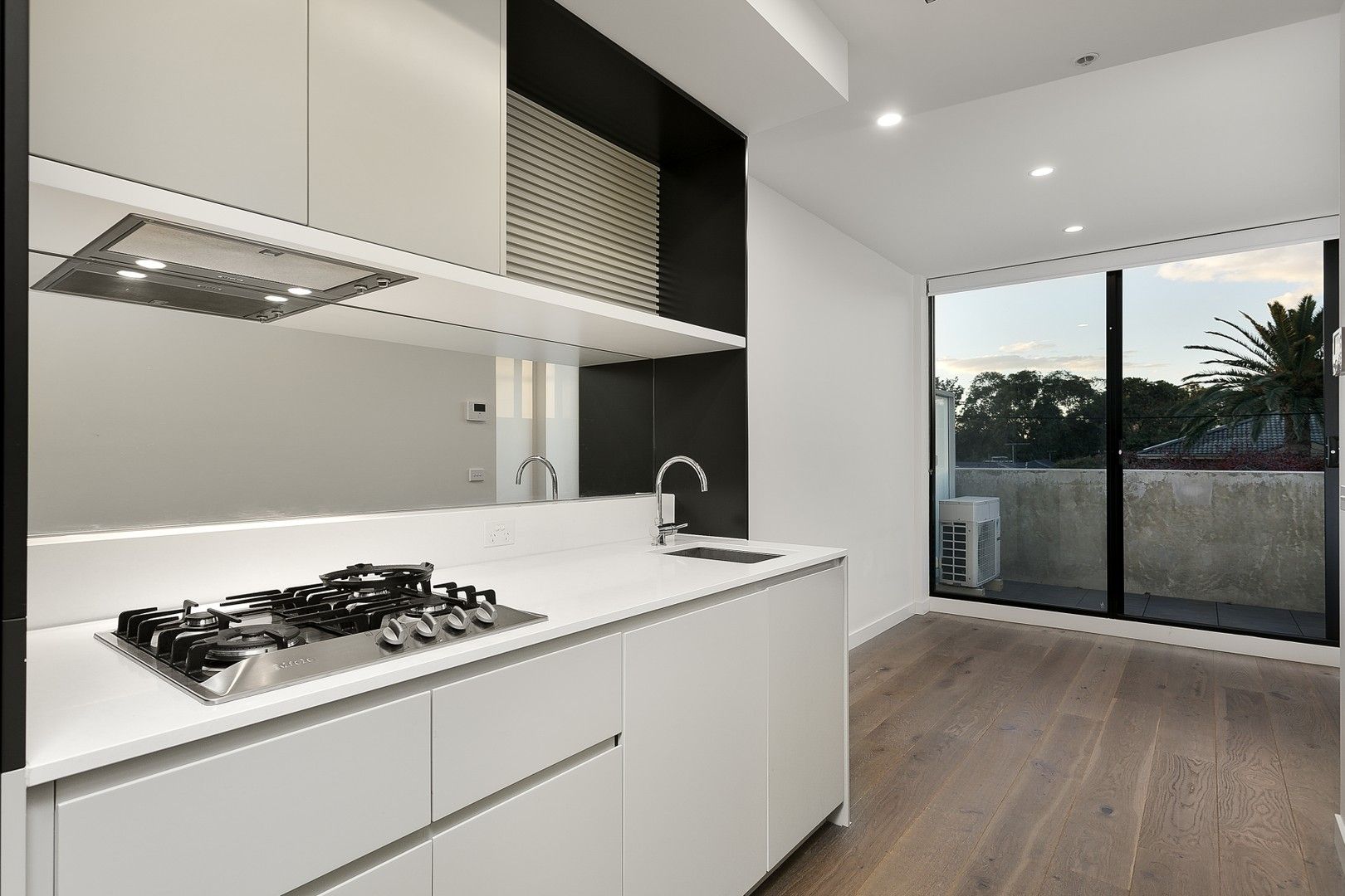 1 bedrooms Apartment / Unit / Flat in 113/565 Camberwell Road CAMBERWELL VIC, 3124