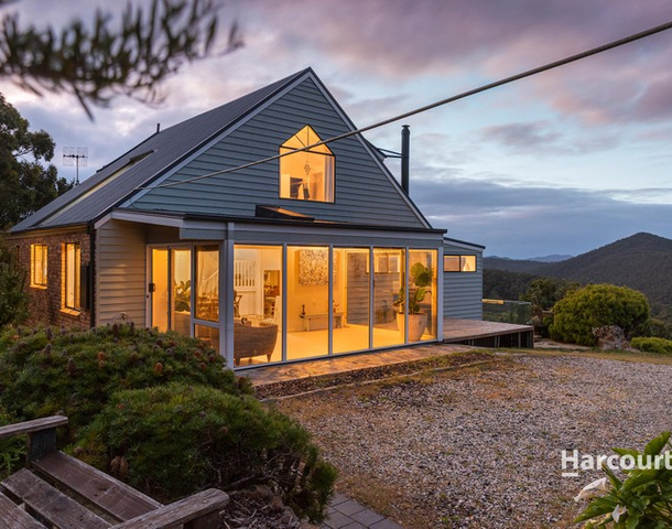 8 Dicks Road, Boat Harbour TAS 7321