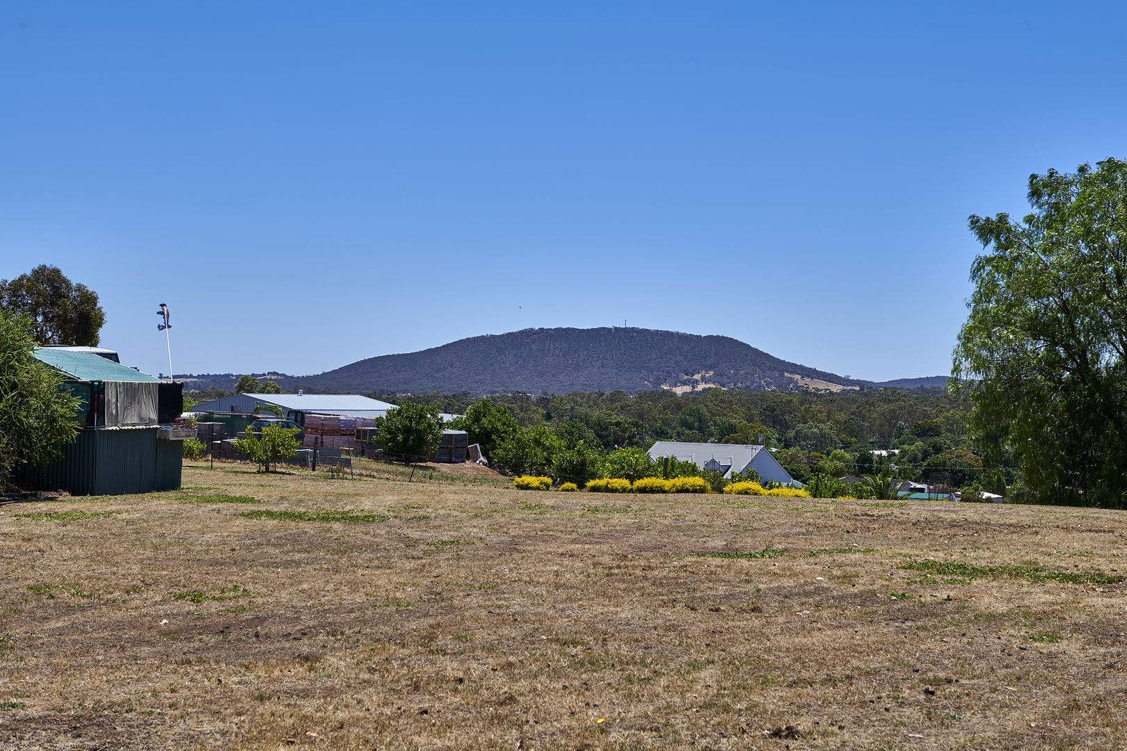 CA 16 Sec 17 & CA 17 Heathcote Redesdale Road, Heathcote VIC 3523, Image 2