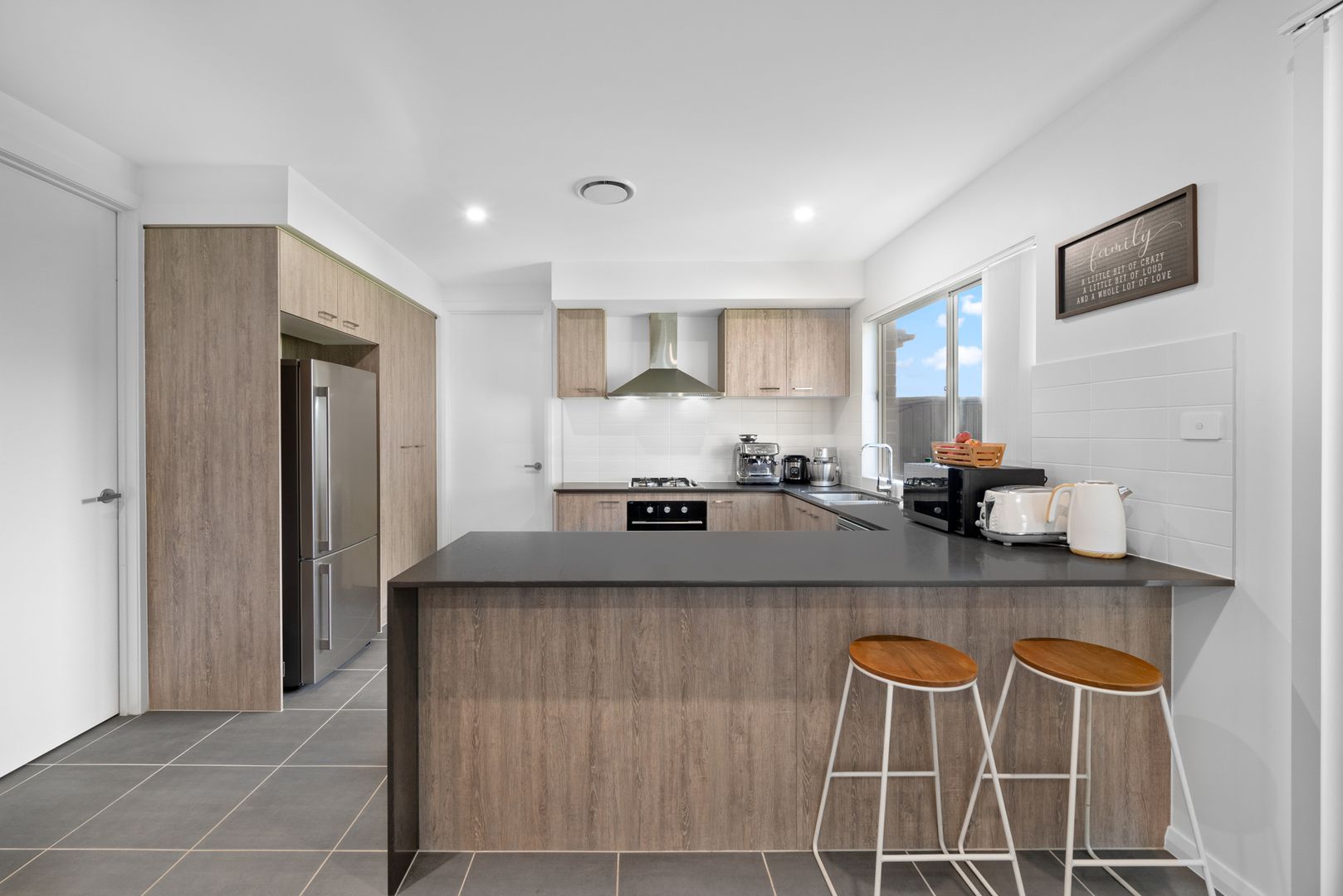 28 Kangan Rise, Catherine Field NSW 2557, Image 2