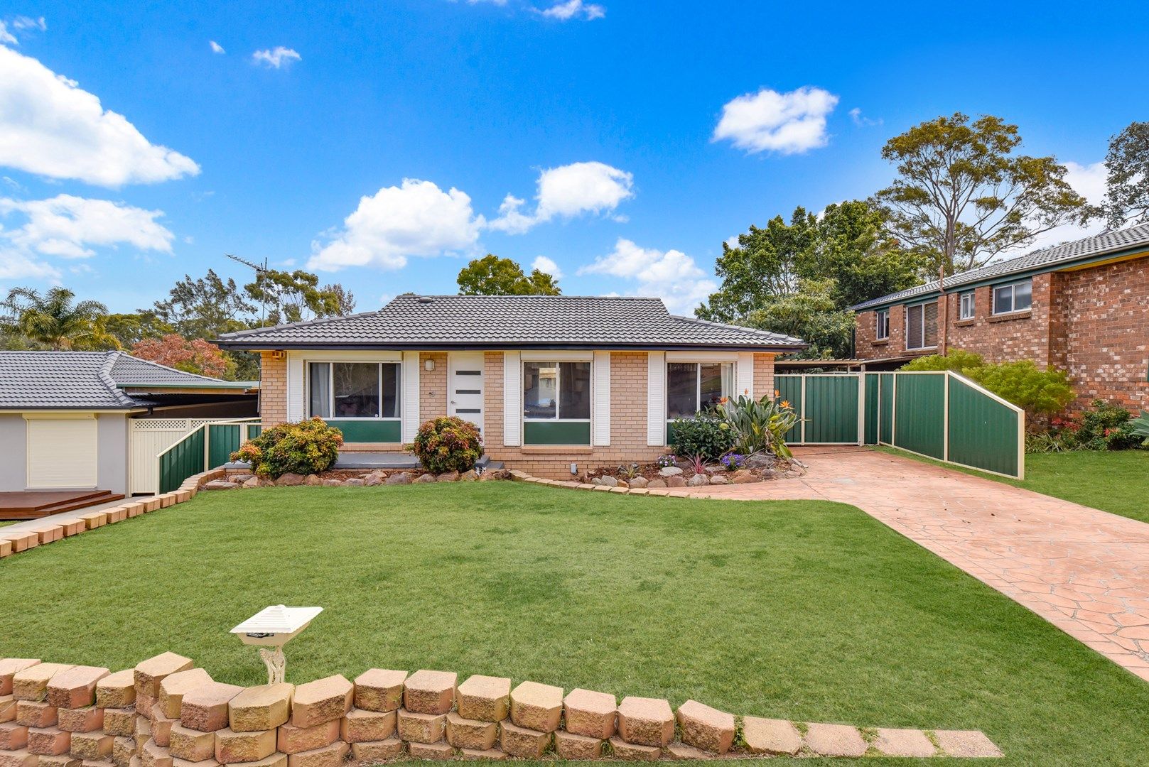 3 Frontignan Street, Eschol Park NSW 2558, Image 0