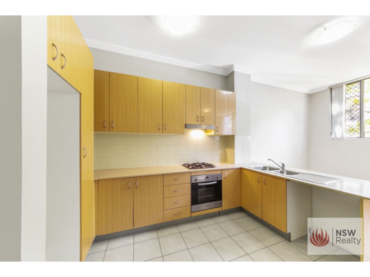 2/1-3 Howard Avenue, Northmead NSW 2152, Image 1