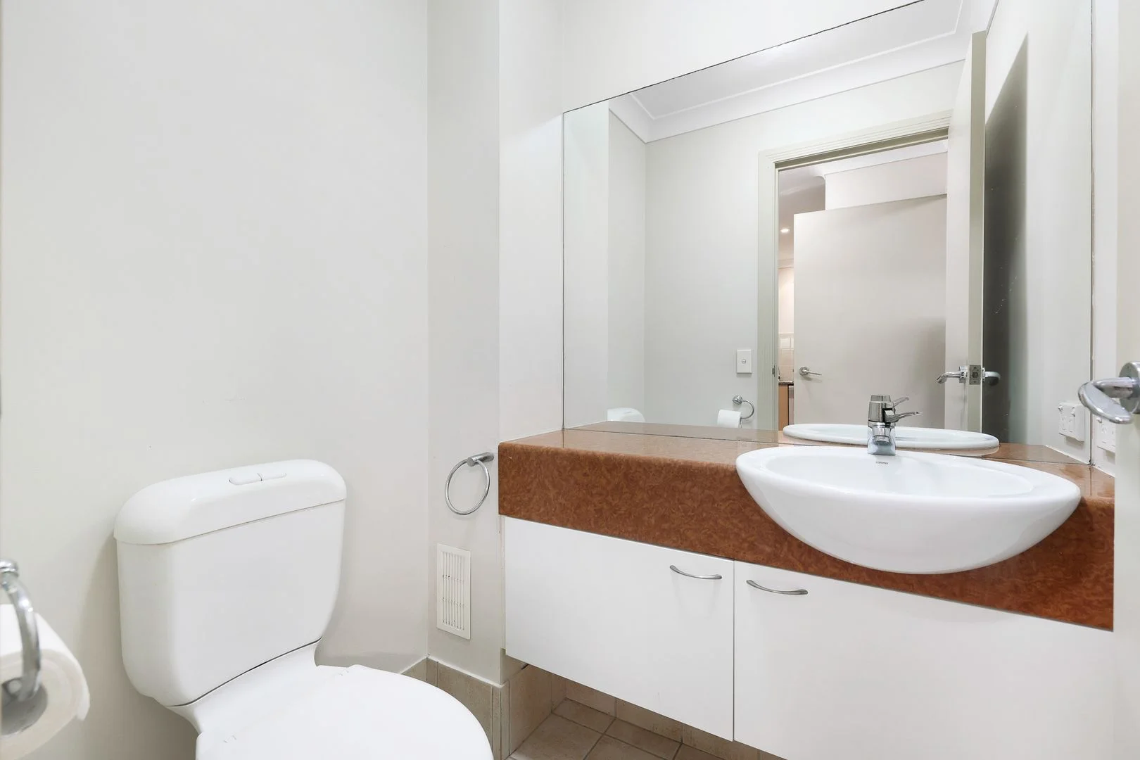 Additional image 16 of 5/24-26 Brighton Parade, Southport QLD 4215