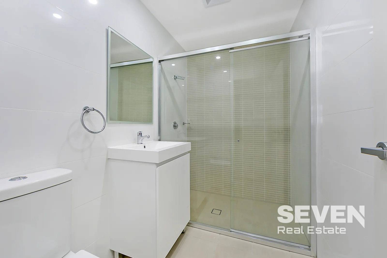 Additional image 5 of 1702/299 Old Northern Road, Castle Hill NSW 2154