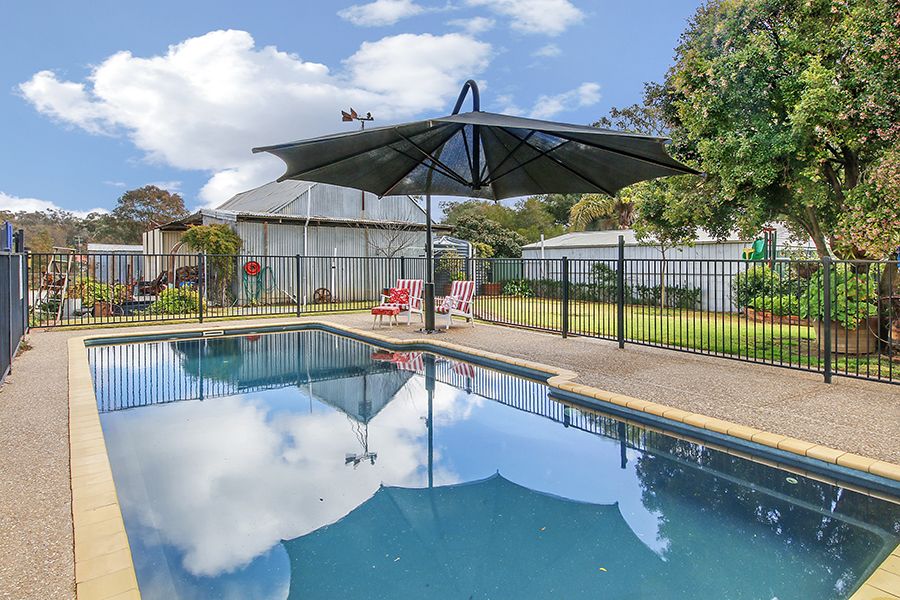 16 Urana Road, Burrumbuttock NSW 2642, Image 1