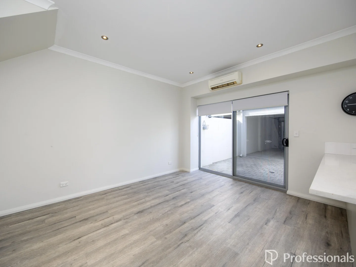 Additional image 11 of 29 Gaudi Way, Clarkson WA 6030