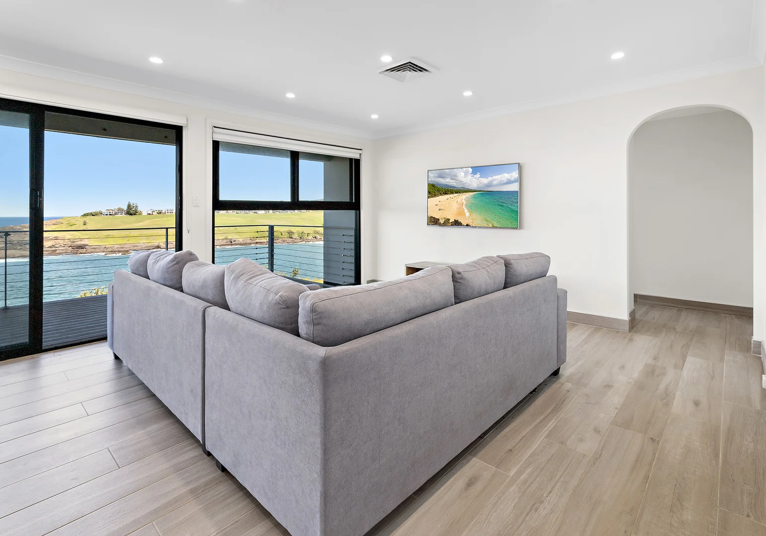 Additional image 3 of 71 Tingira Crescent, Kiama NSW 2533