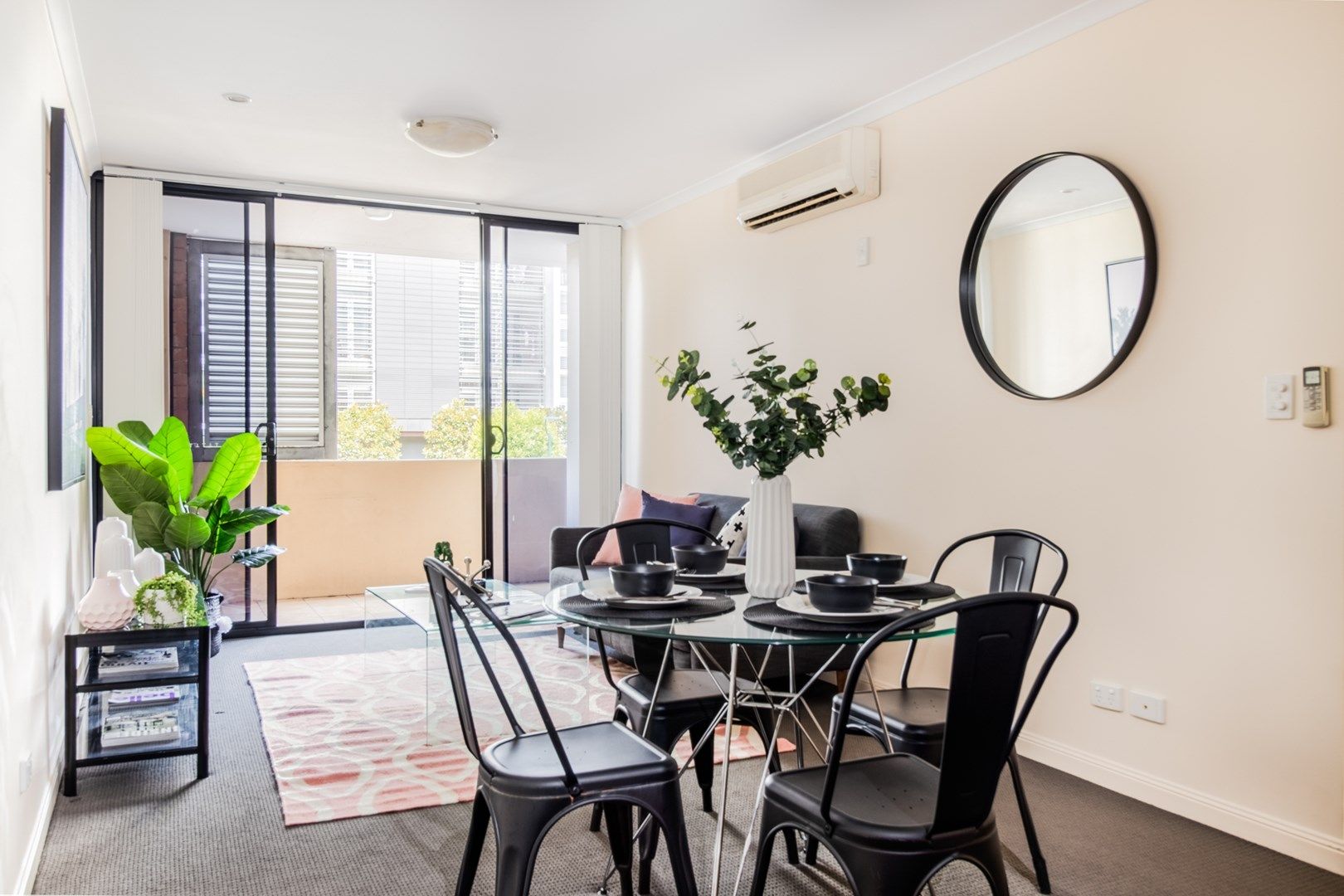 1/14 Macquarie Street, Teneriffe QLD 4005, Image 1