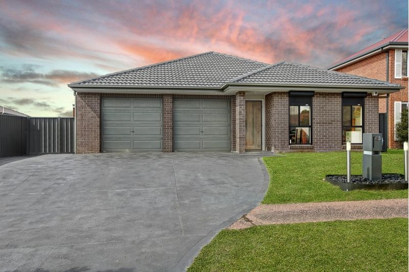 43 Clydesdale Street, Wadalba NSW 2259, Image 1