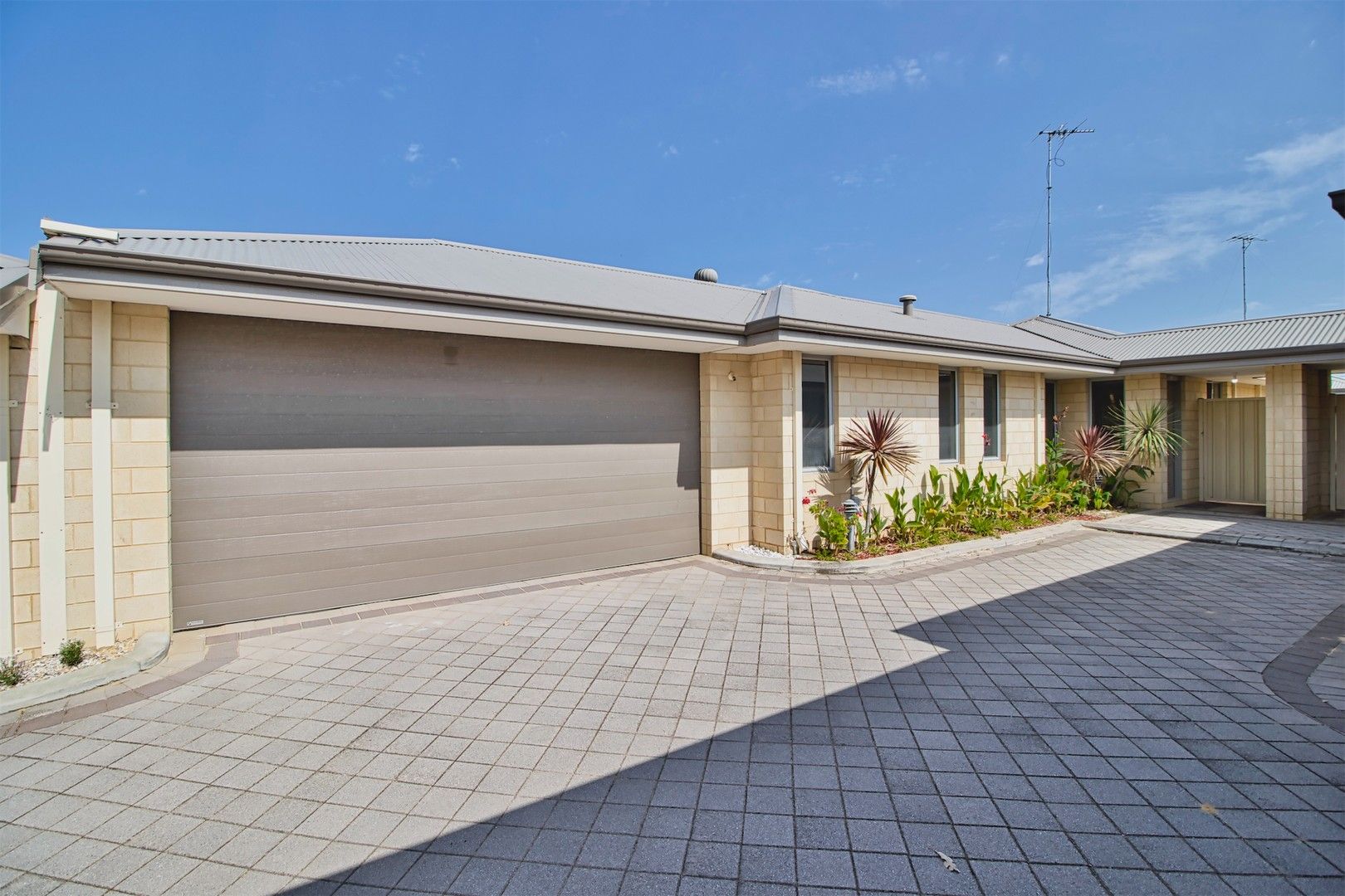 3 bedrooms House in 3/60 Tuckey Street MANDURAH WA, 6210