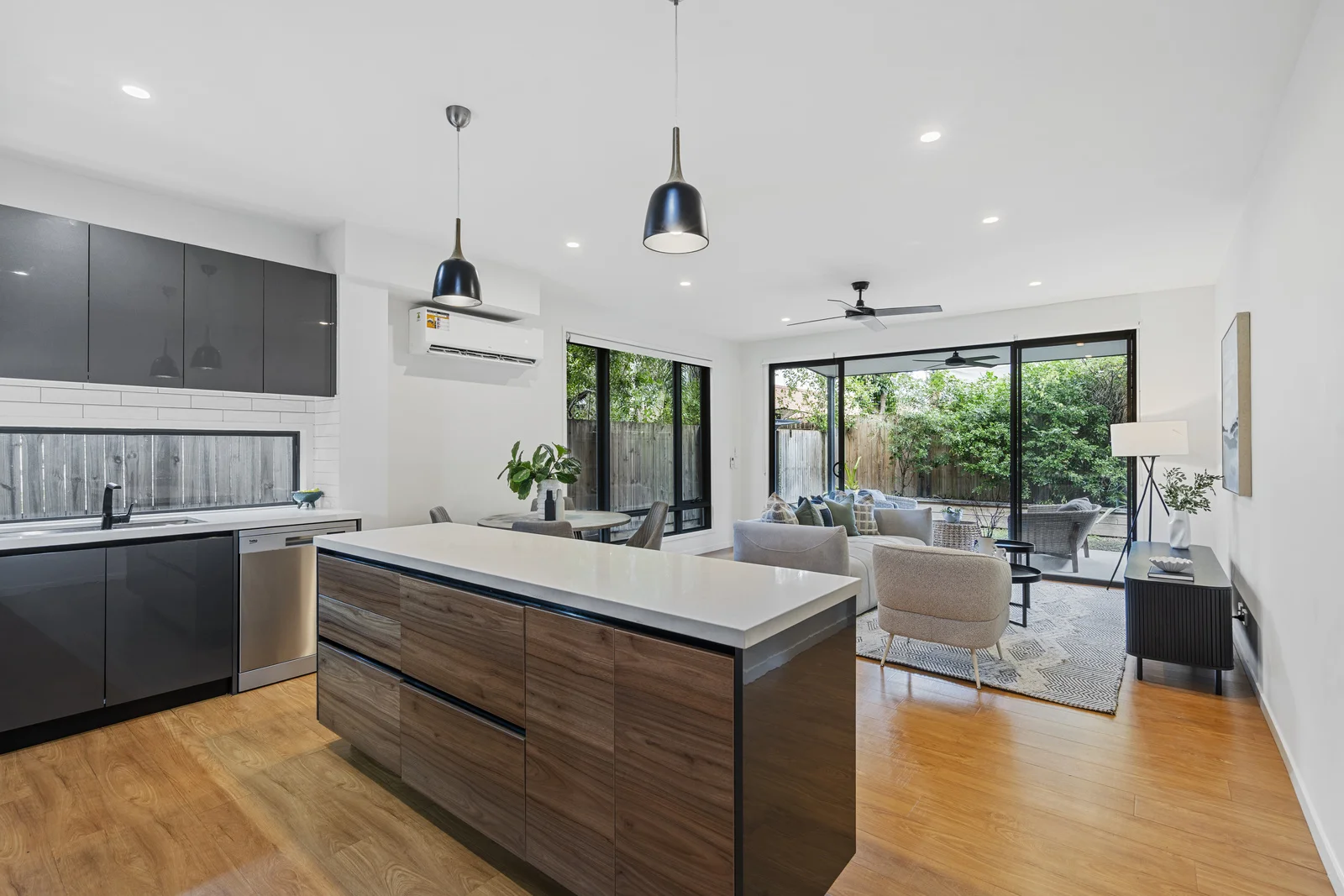 Additional image 7 of 2/79 Waterton Street, Annerley QLD 4103