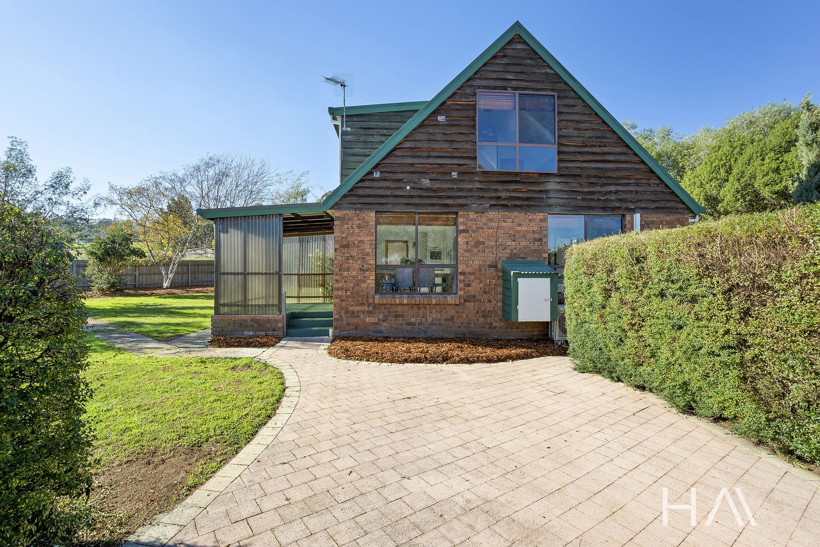 12 Village Court, St Leonards TAS 7250, Image 2