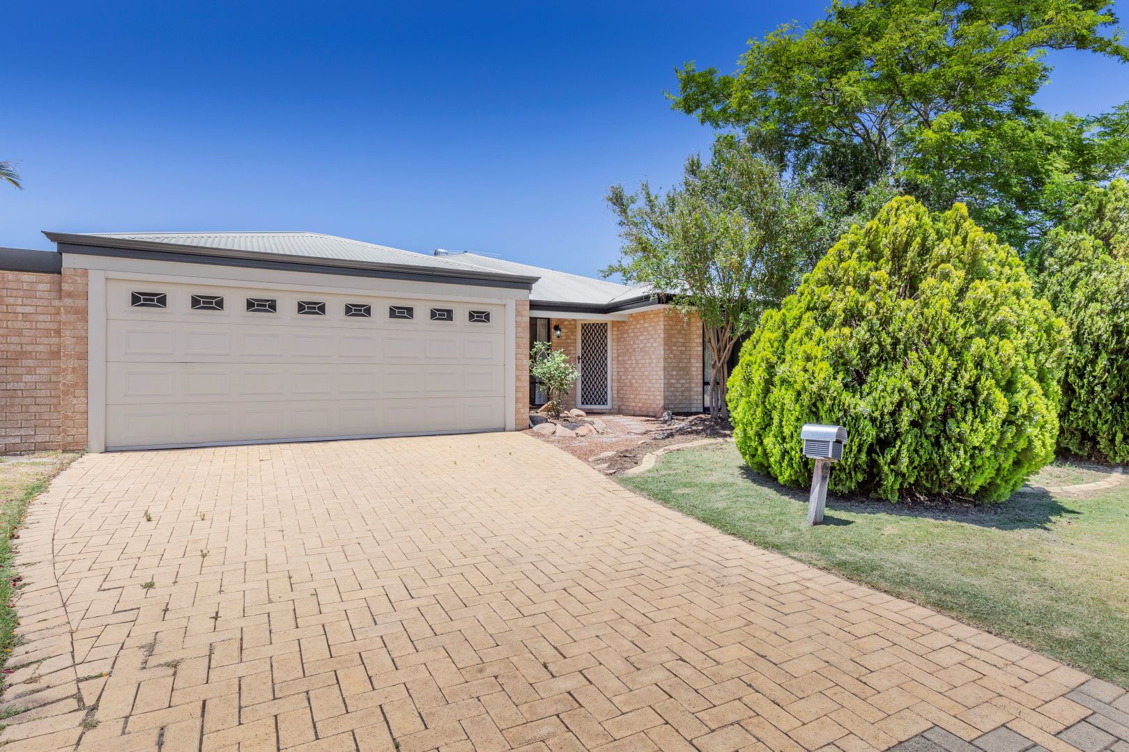 22 Wundu Entrance, South Guildford WA 6055, Image 1