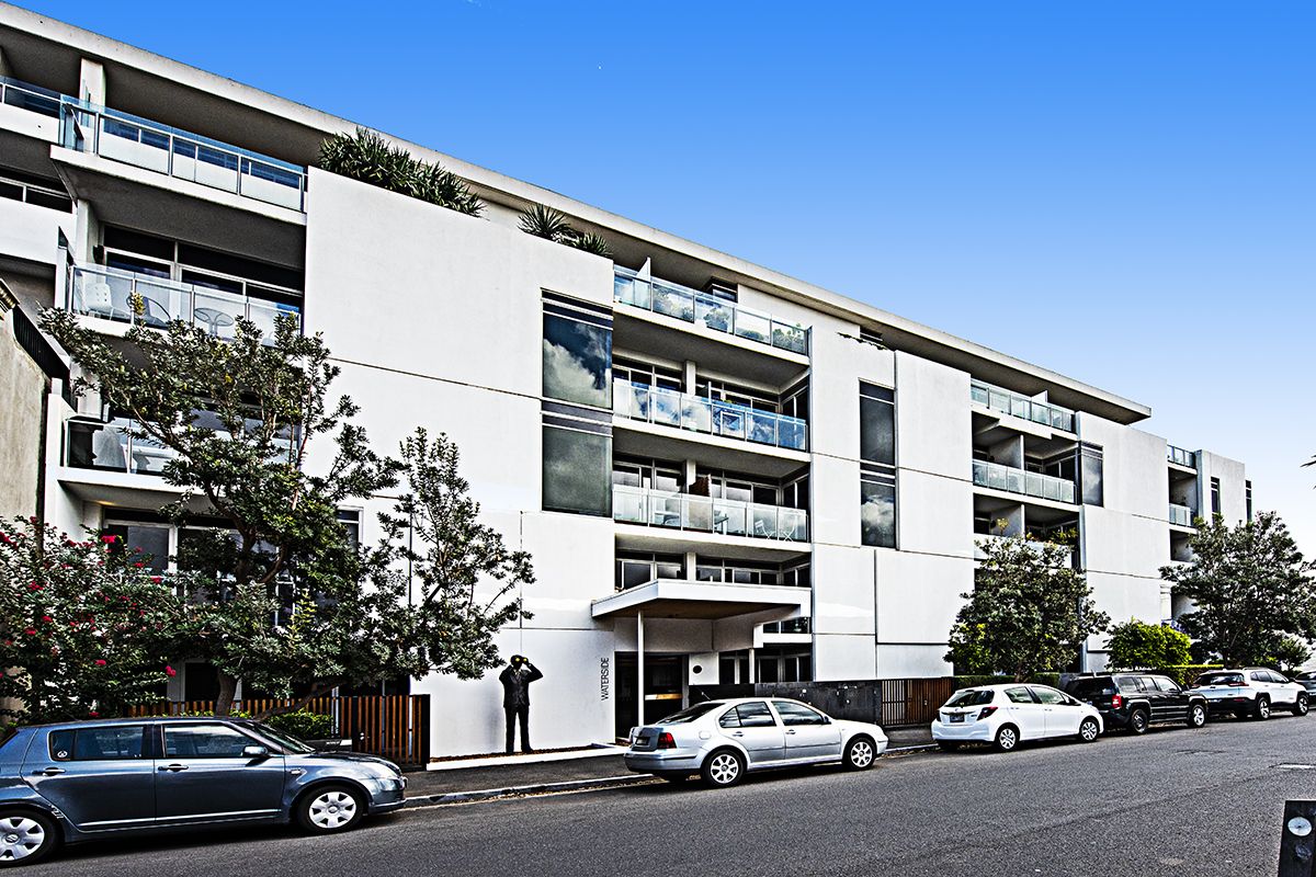 1 bedrooms Apartment / Unit / Flat in 207/99 Dow Street PORT MELBOURNE VIC, 3207