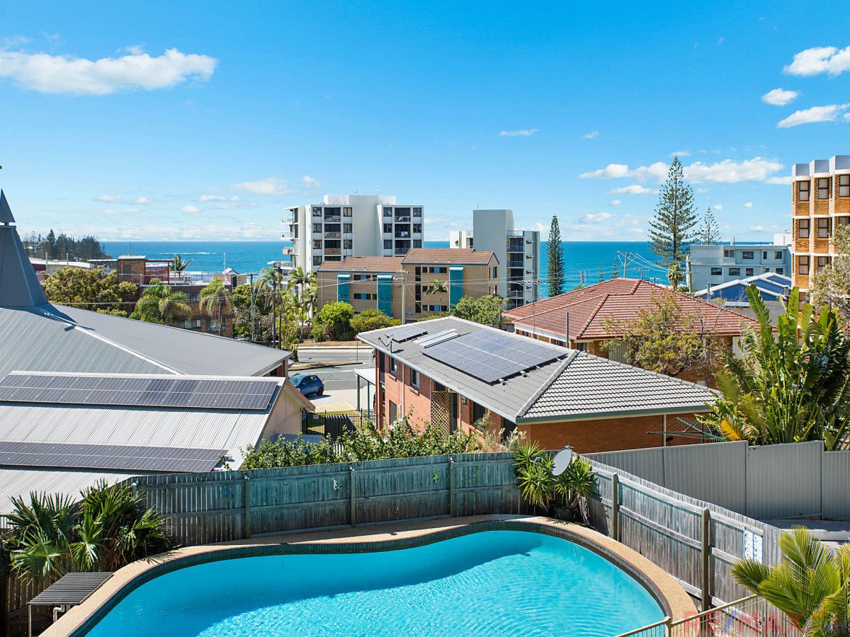 2 bedrooms Apartment / Unit / Flat in 2/25 Canberra Terrace KINGS BEACH QLD, 4551