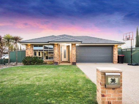 Picture of 36 Plover Drive, KIALLA VIC 3631