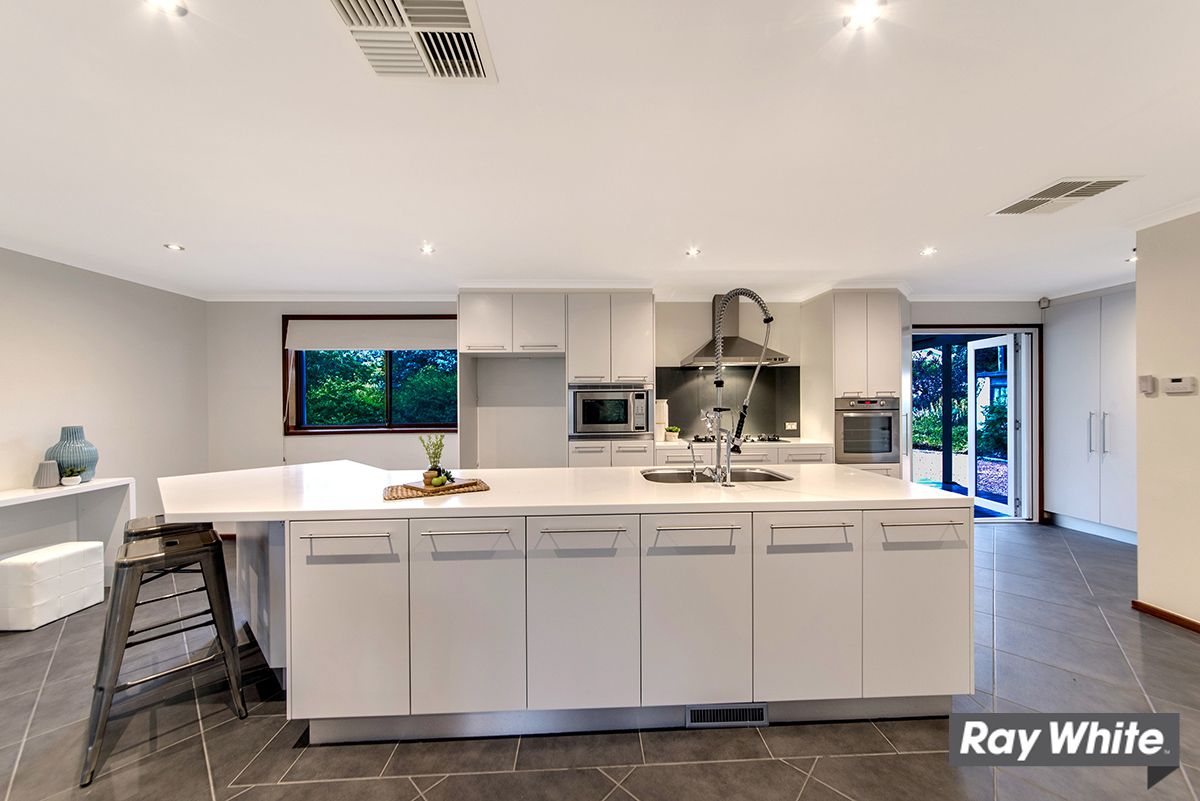 28 Kinleyside Crescent, Weetangera ACT 2614, Image 0