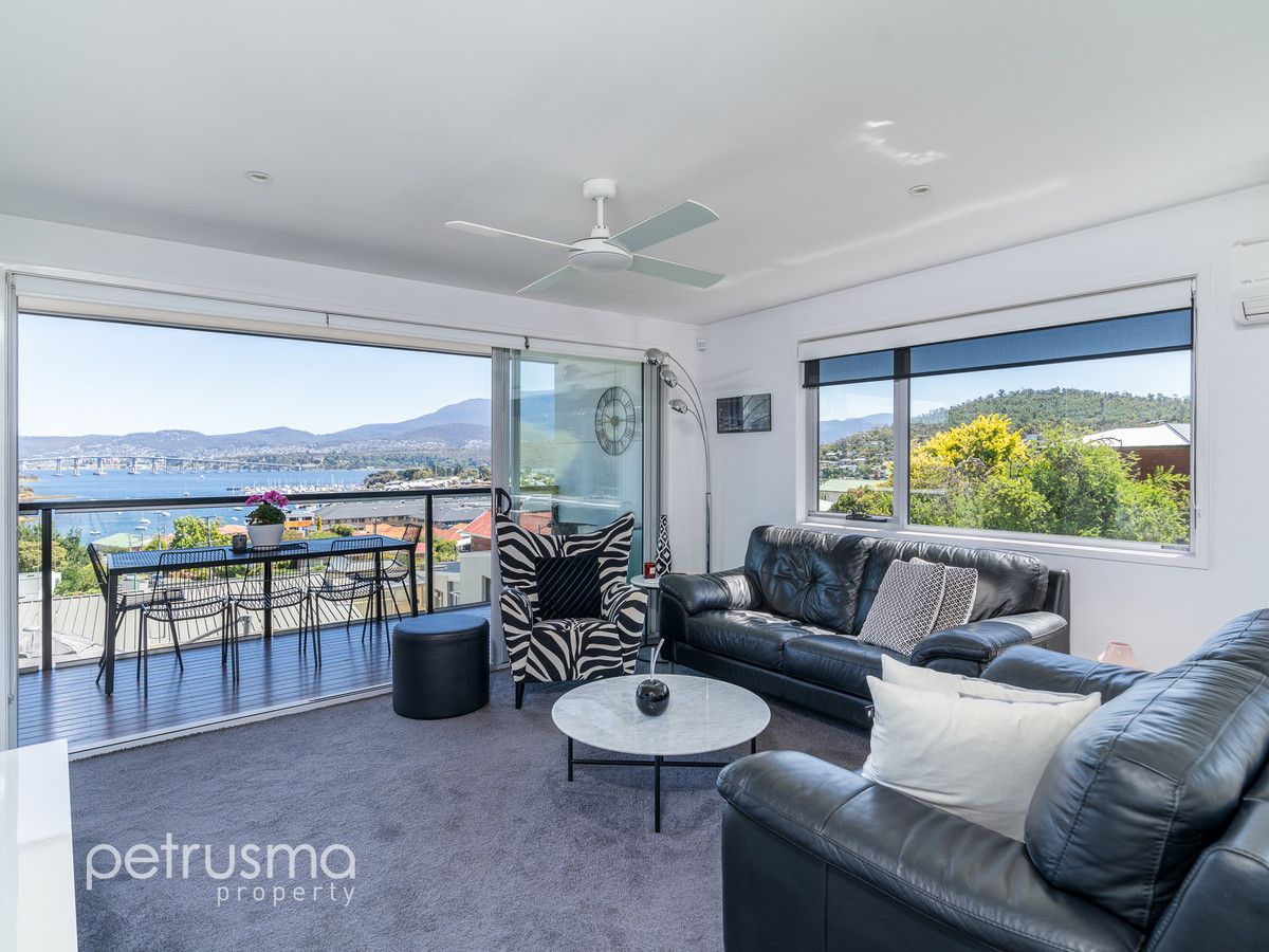 3/52 Malunna Road, Lindisfarne TAS 7015, Image 2