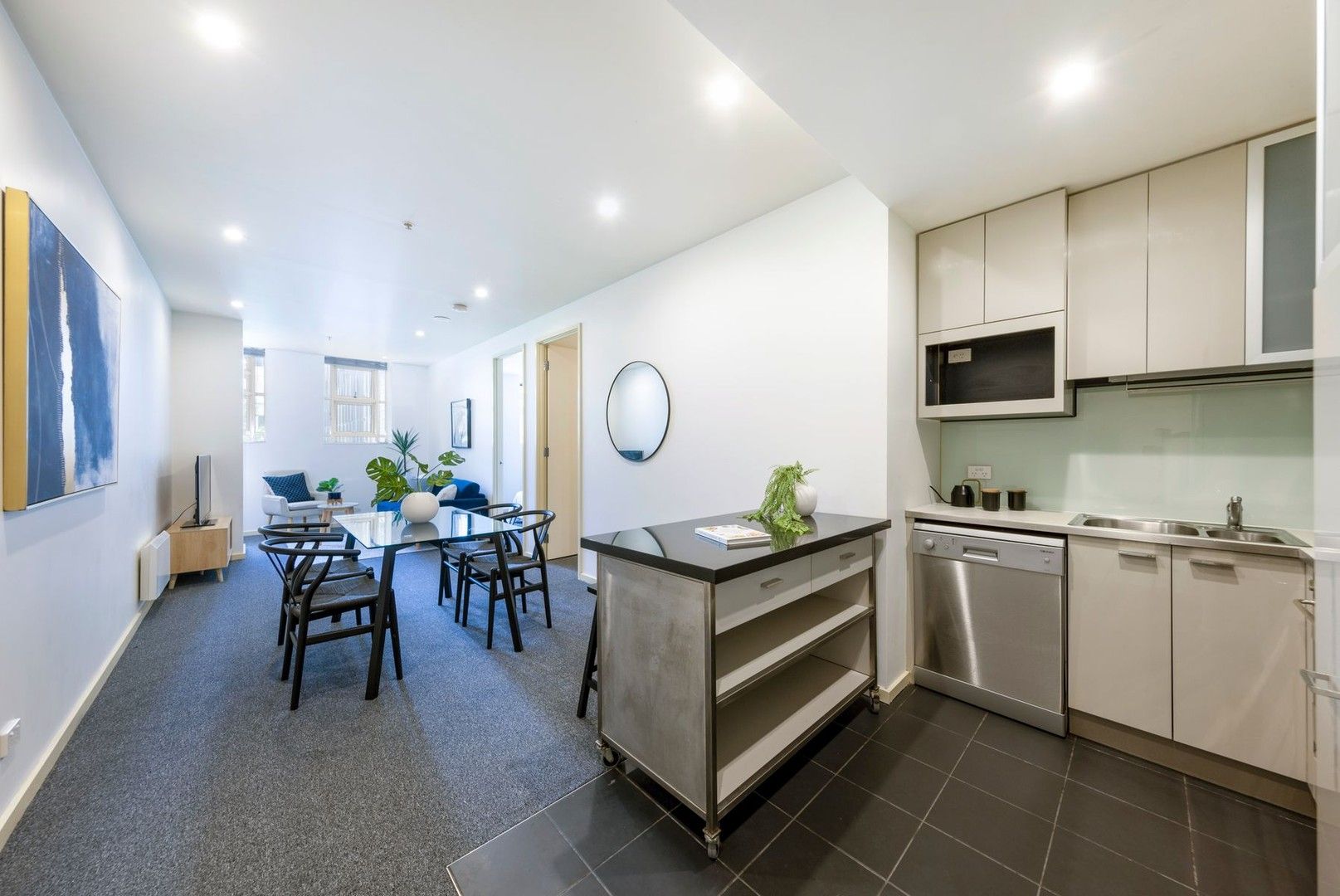 2 bedrooms Apartment / Unit / Flat in 209/68 La Trobe Street MELBOURNE VIC, 3000