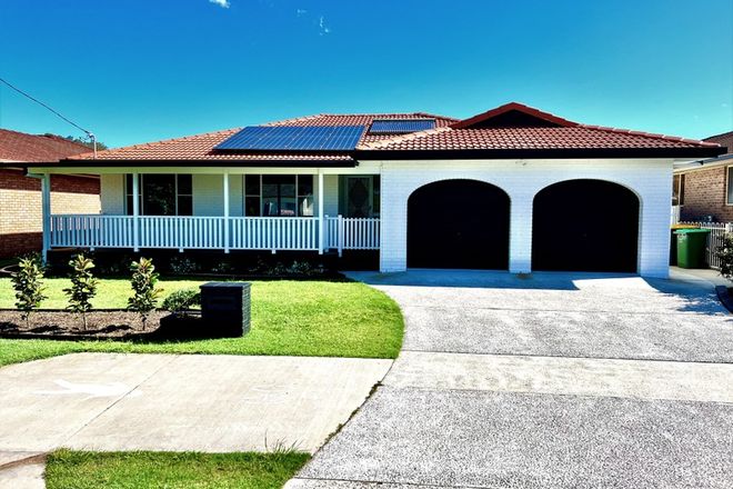 Picture of 182 Yamba Road, YAMBA NSW 2464