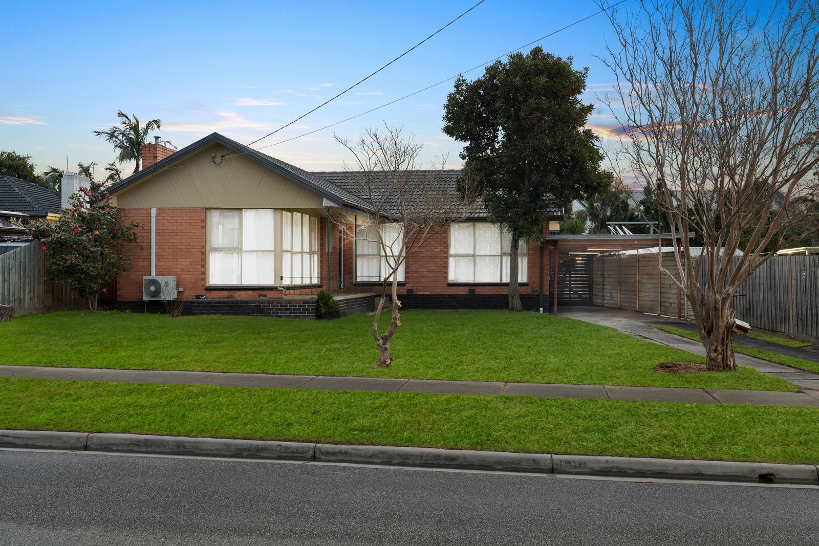 1 Parkland Avenue, Hampton Park VIC 3976, Image 0