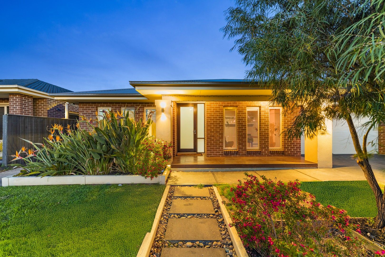 4 bedrooms House in 22 Timbertop Boulevard OFFICER VIC, 3809